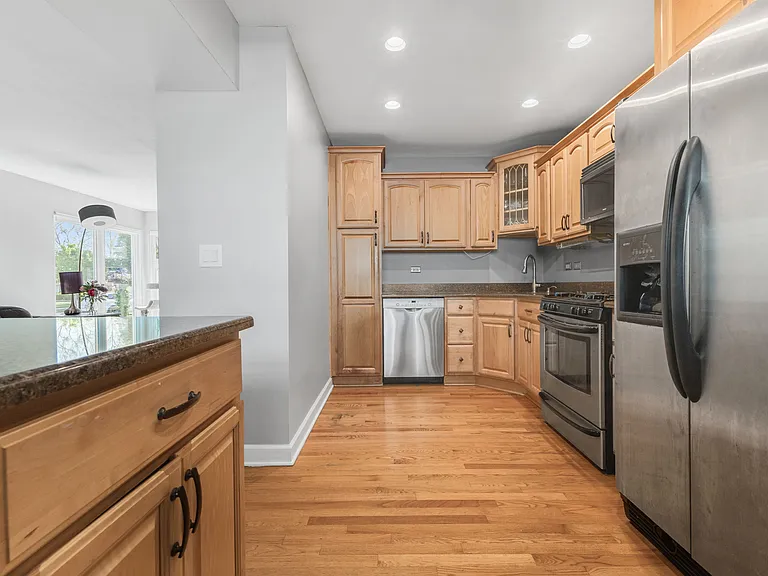 10813 Berkshire St — Photo 4