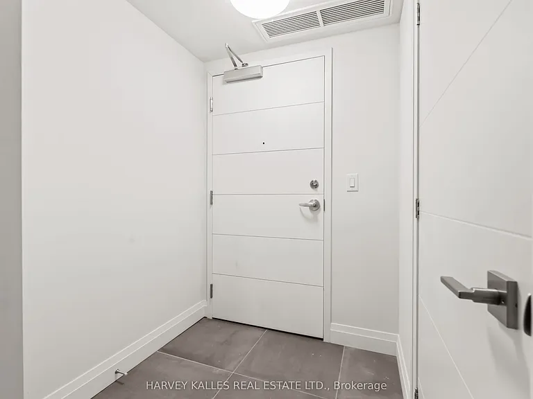 652 Princess St #237 — Photo 4