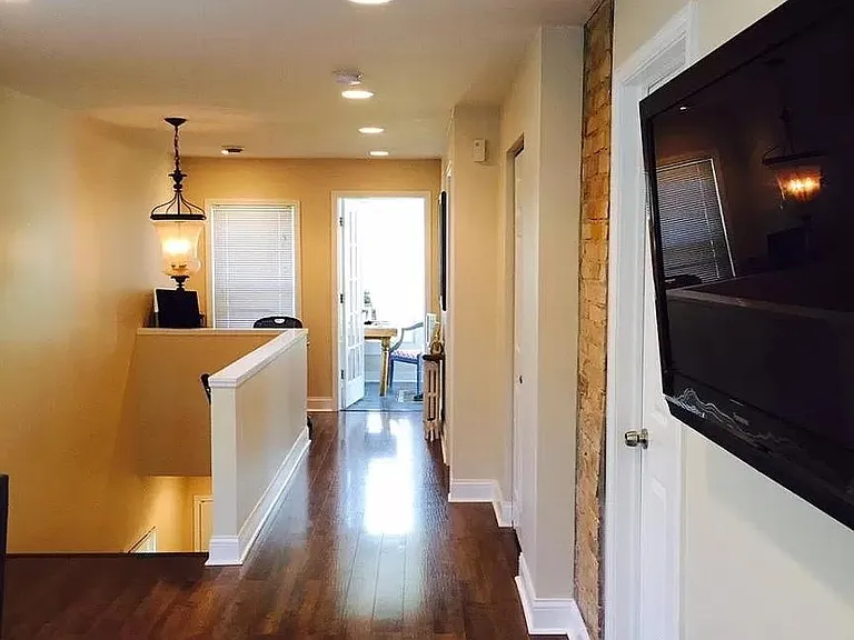 4538 Wentworth Ave #2 — Photo 2