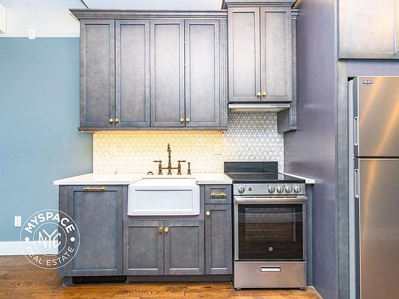 2nd image of 187 Kent Ave #303