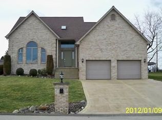 127 Carmella Dr, Irwin, PA