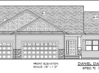 1719 Taft Dr SW, Cedar Rapids, IA 52404