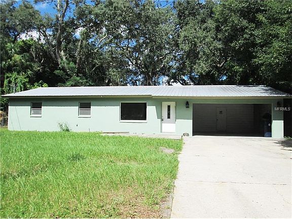 2nd image of 10918 N Boulevard St