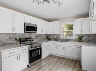 107 Bonnell Ct, Cary, NC 27511