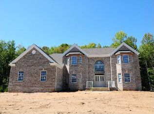 37 Arizona Ave, Old Bridge, NJ 08857