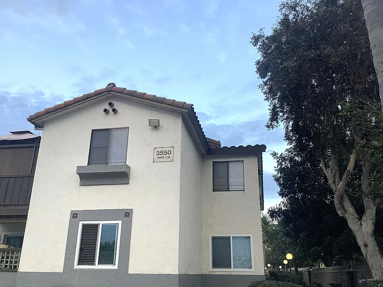 3550 Sunset Ln #1 — Photo 1