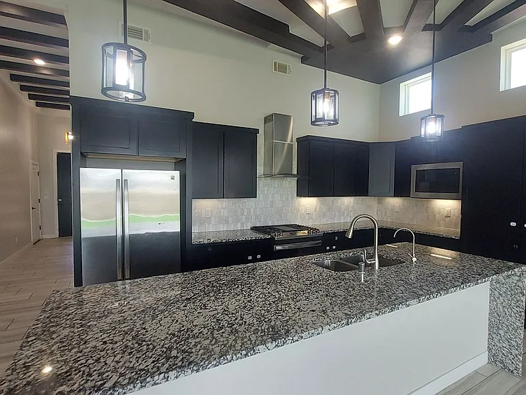 12349 Desert Wolf Ave — Photo 41