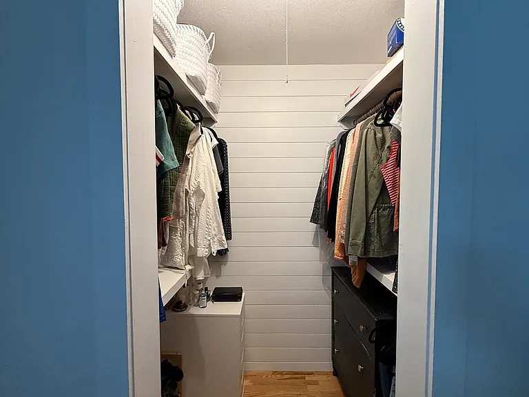 2122 Hancock Dr #207 — Photo 11