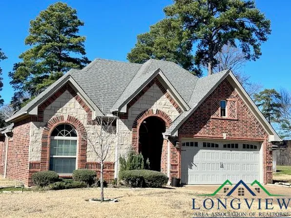 705 Cove Pl, Longview, TX 75604