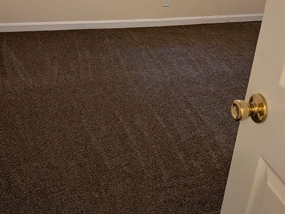 3rd image of 856 Jamison Ct