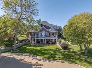 212 Casino Rd, Storm Lake, IA 50588