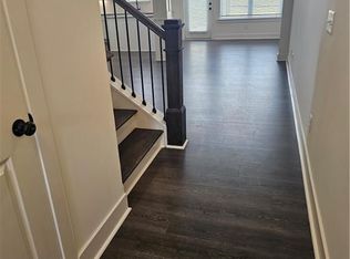 176 Auburn Rd, Auburn, GA 30011