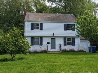 5 Guernsey Rd, Bloomfield, CT 06002