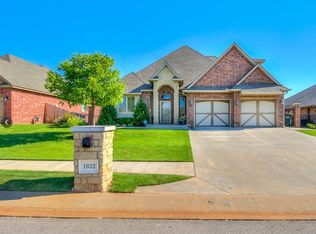 1032 Brayhill Rd, Edmond, OK 73003