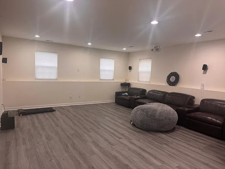 7126 Snowdrop Ct — Photo 6