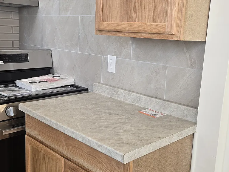 1108 Taraval St — Photo 11