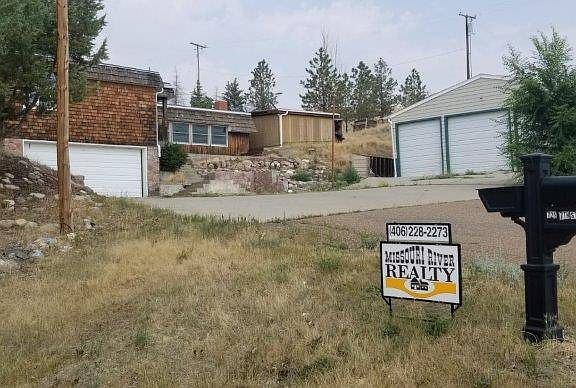 2nd image of 729 7th St N