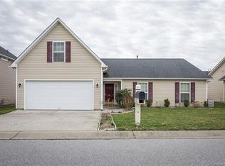 214 Haw River Rd, Fletcher, NC 28732