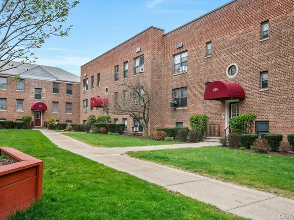 214 Richbell Road #2C, Mamaroneck, NY 10543