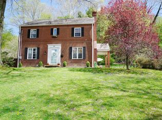1518 Grand Ave, Wellsburg, WV 26070