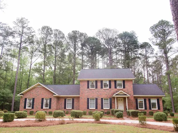 1323 Longstreet Rd, Lugoff, SC 29078