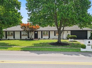 2940 Southview Dr, Lexington, KY 40503