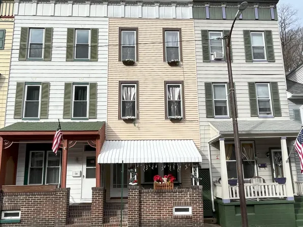 106 W Broadway, Jim Thorpe, PA 18229