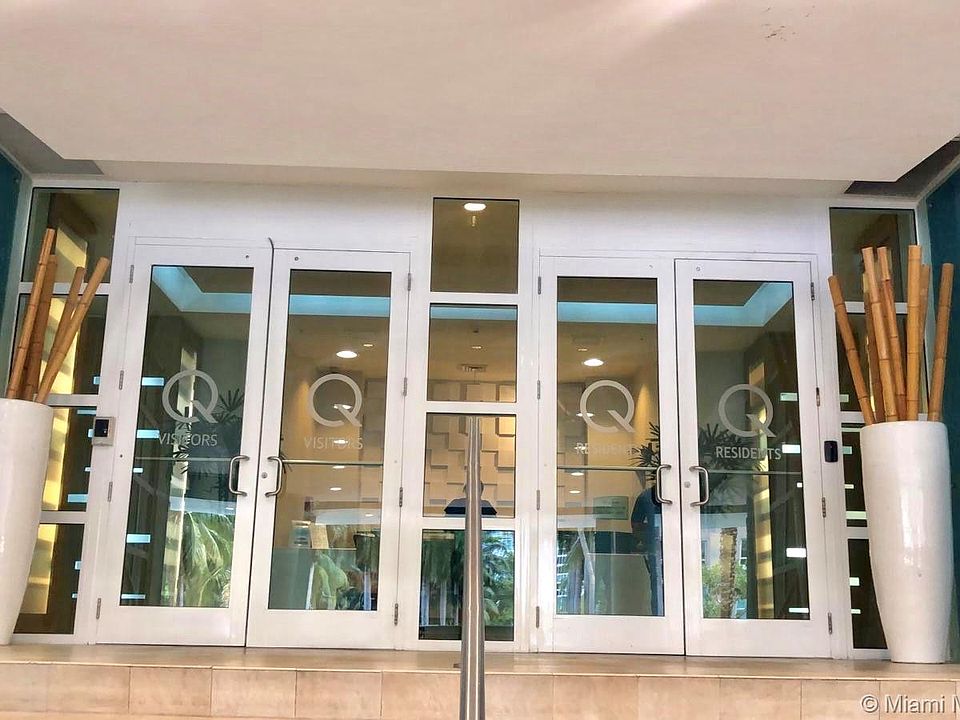 1st image of 1900 N Bayshore Dr #15