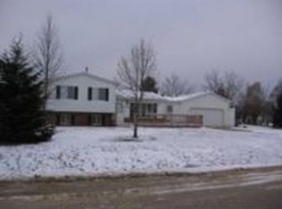 6083 Windward, North Branch, MI 48461