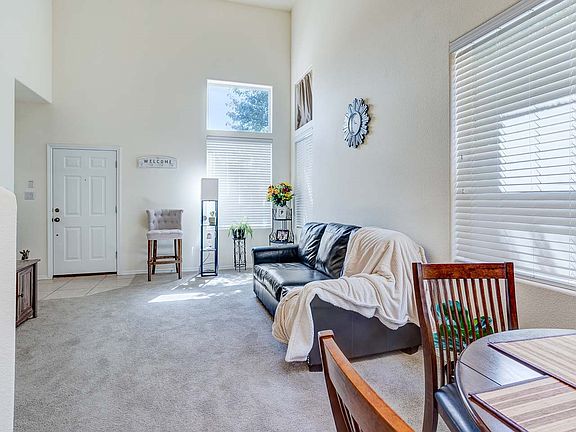 5th image of 3424A San Luis St
