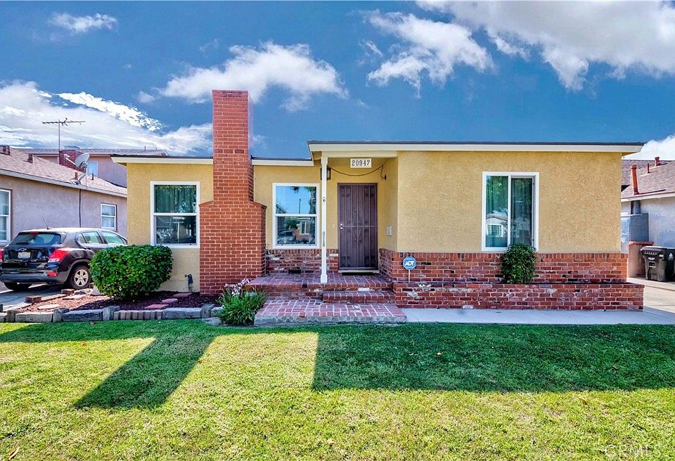 1st image of 20947 Brighton Ave