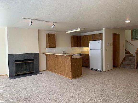 4th image of 7080 Lincoln Park Way SW #2