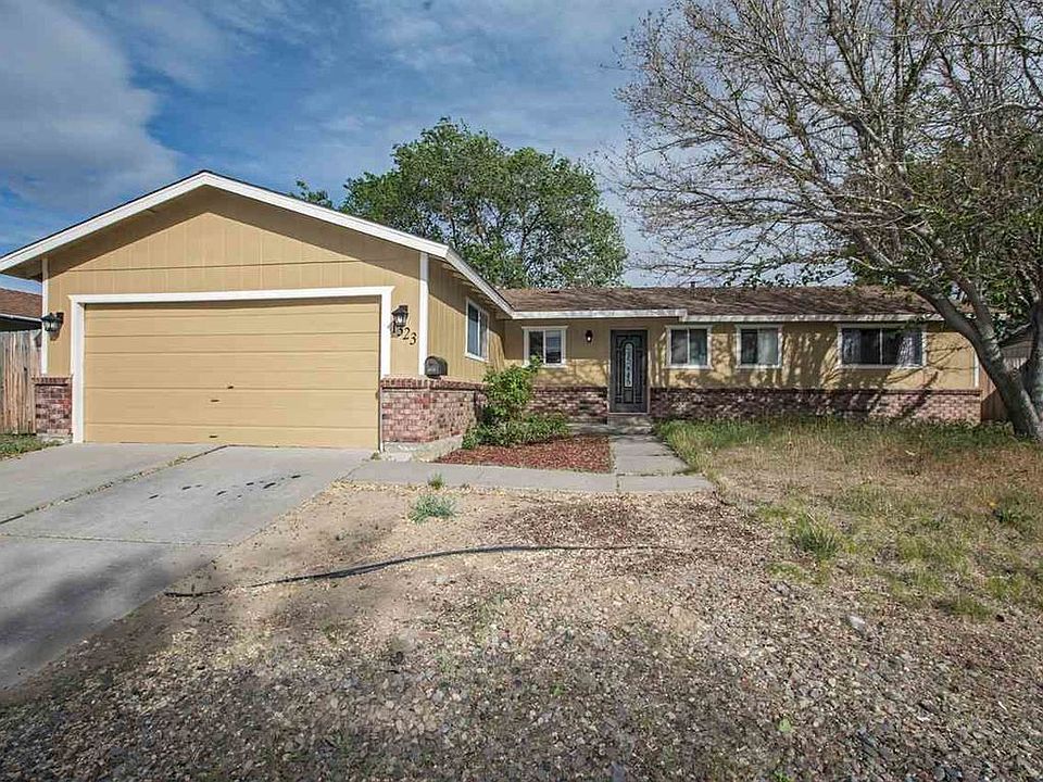 1st image of 1323 La Loma Dr