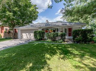 25 Spruce St, Aurora, ON L4G1R7