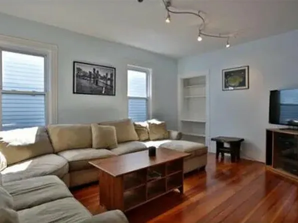 46 Middle St #3, South Boston, MA 02127