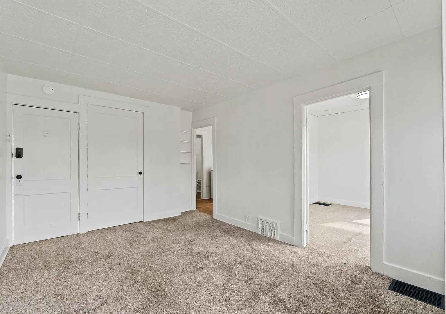 1230 Delta Boulevard — Photo 3