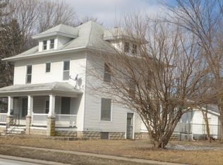 1102 E Washington St, Washington, IA 52353