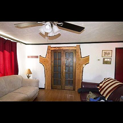 5th image of 801 Sugar Pine Dr