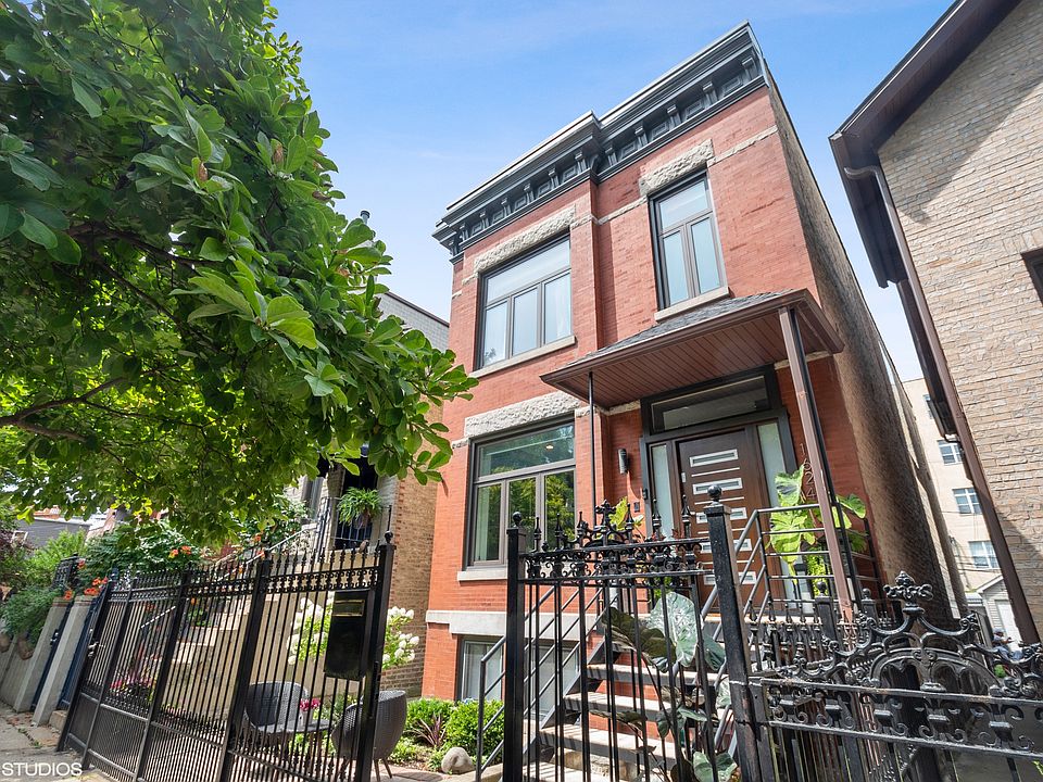 1st image of 1624 N Claremont Ave #G