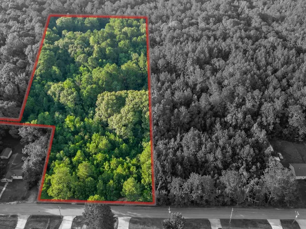 725 Barkley Rd, Hattiesburg, MS 39401