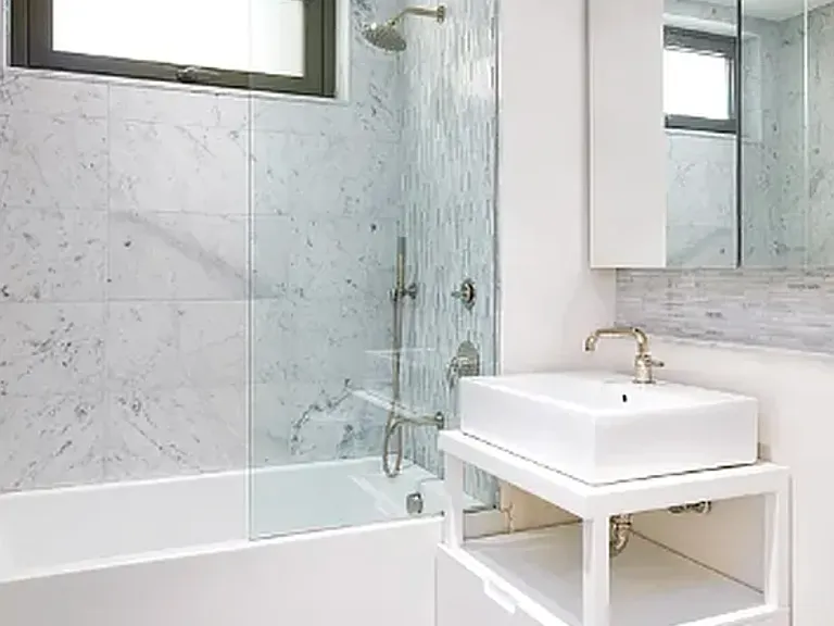 351 W 54th St #3A — Photo 3