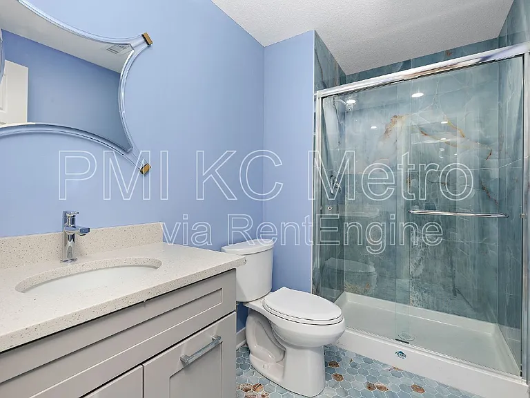 15708 Canterbury St — Photo 38