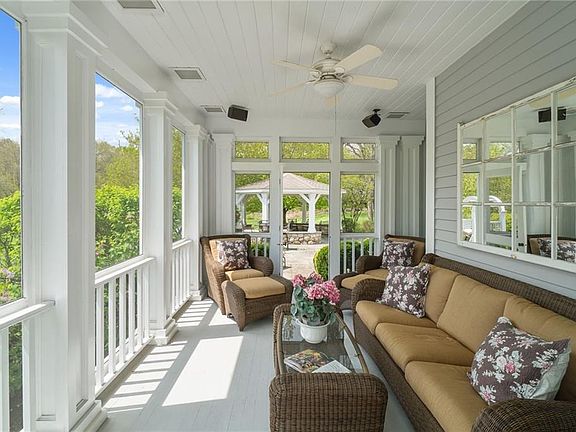 5th image of 10 Henker Farm Ln