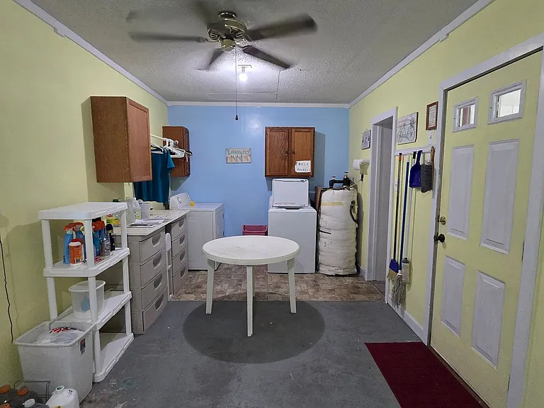 503 Sharon Park Dr — Photo 36