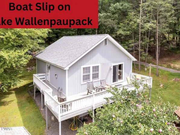 133 Lightning Way, Paupack, PA 18451