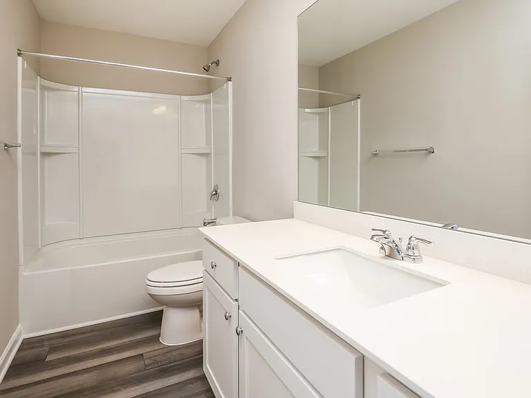 15 Streamview — Photo 16