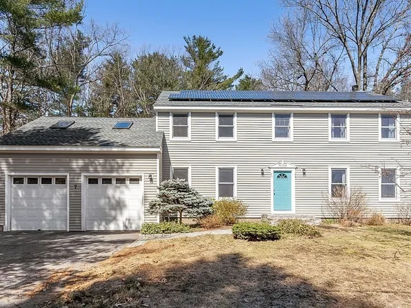 7 Highland St, Lancaster, MA 01523
