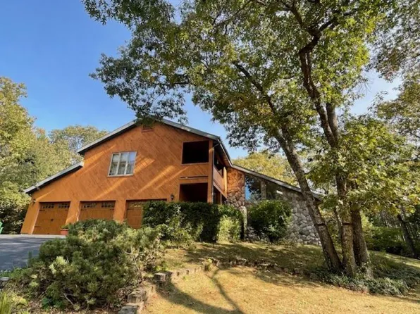 6778 Roanoak Rd, Oscoda, MI 48750