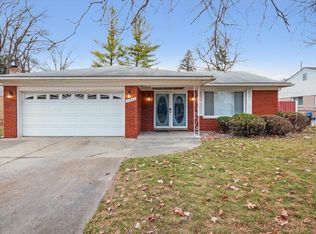 24840 Thorndyke St, Southfield, MI 48033