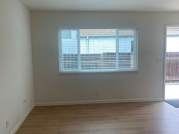 3rd image of 265 Beemer Ave #B
